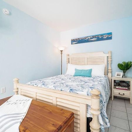Why Knot Getaway...Rooftop With Waterview! Unit D Beaufort Exteriér fotografie