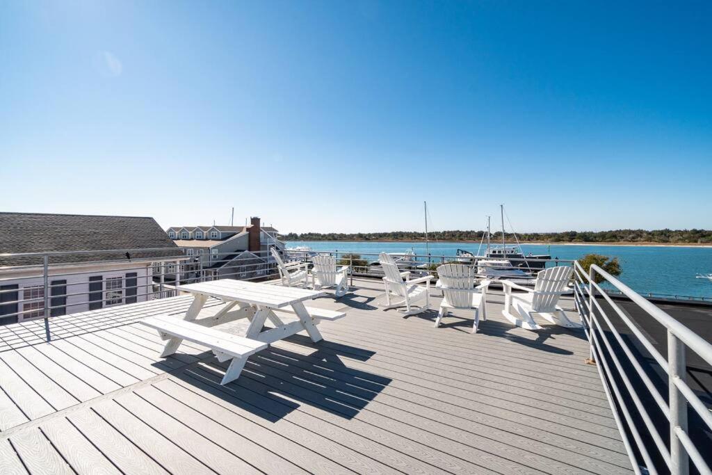Why Knot Getaway...Rooftop With Waterview! Unit D Beaufort Exteriér fotografie